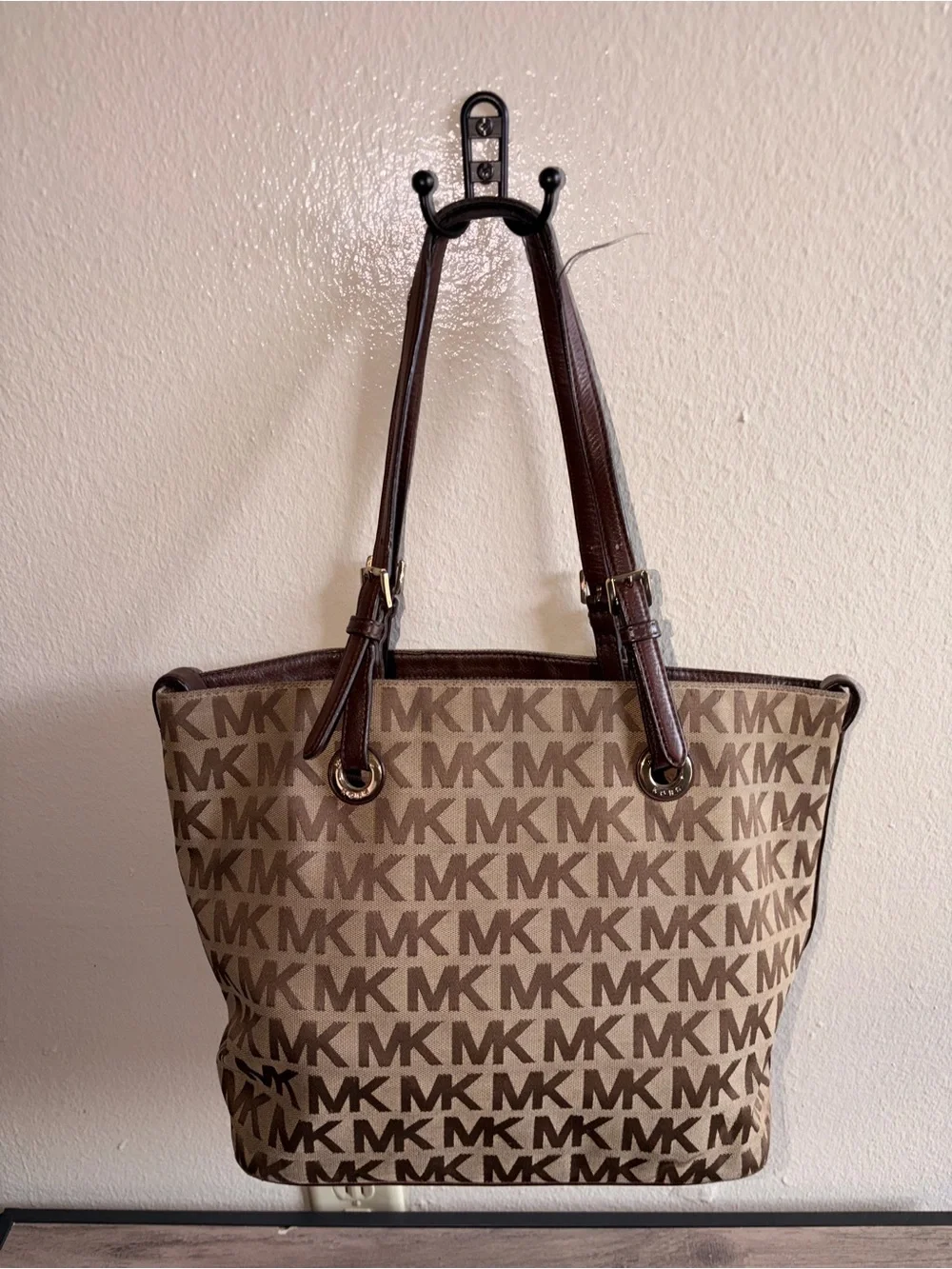 Michael Kors Tote